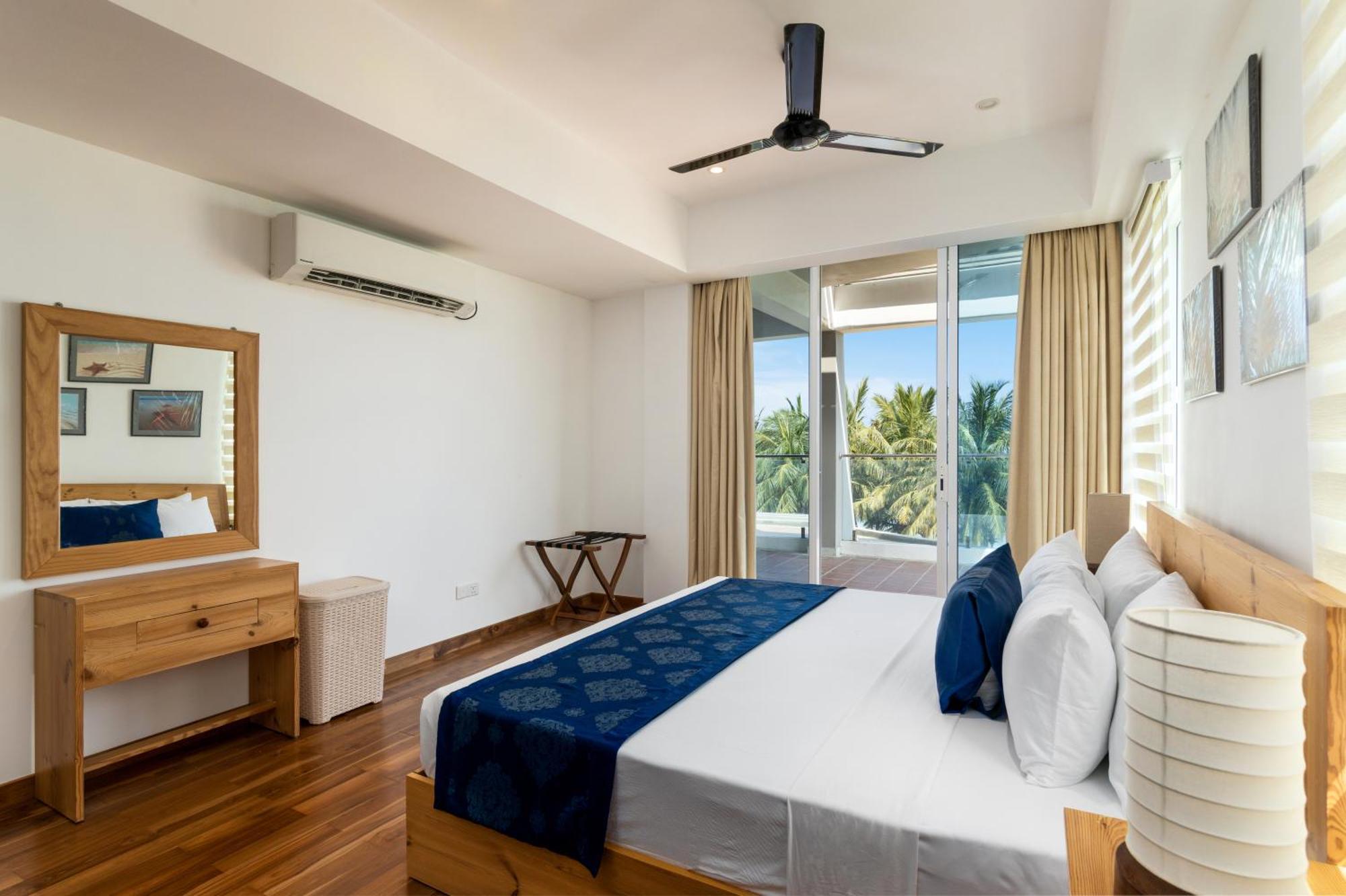 Oceanfront Condominium - Нилавели Екстериор снимка